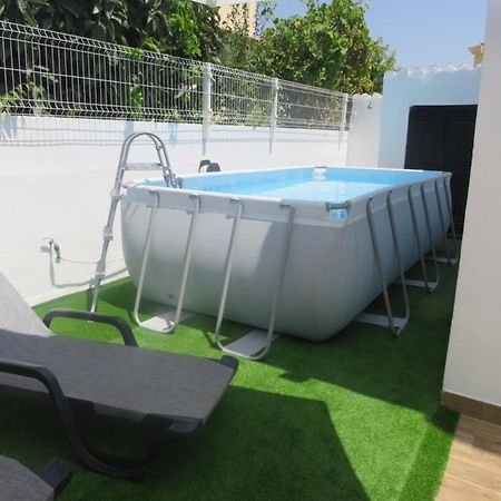 Moradia Geminada V2- Piscina Privada Villa Quarteira Exteriör bild