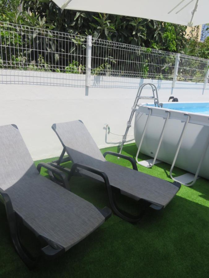 Moradia Geminada V2- Piscina Privada Villa Quarteira Exteriör bild